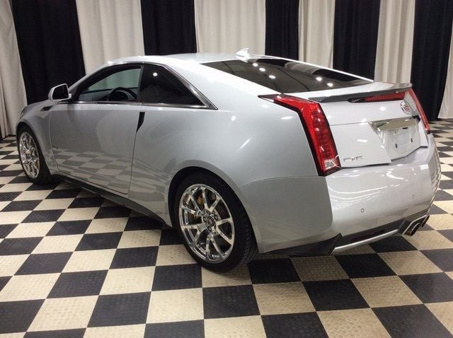 2012 Cadillac CTS V photo 4