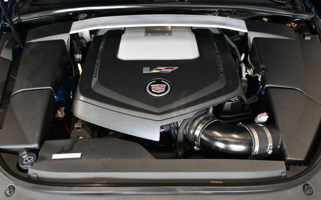 Cadillac CTS-V Coupe photo 21