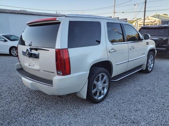 2012 Cadillac Escalade AWD 4dr Luxury - 22622713 - 1