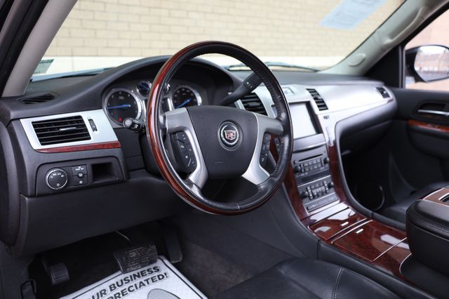 2012 Cadillac Escalade AWD 4dr Luxury - 22969116 - 13