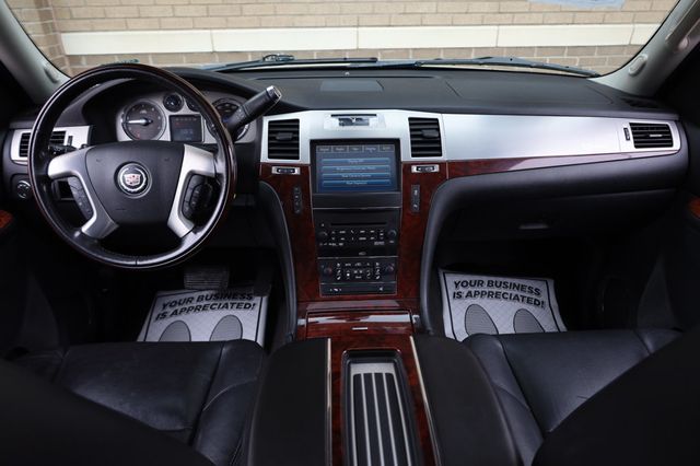 2012 Cadillac Escalade AWD 4dr Luxury - 22969116 - 24