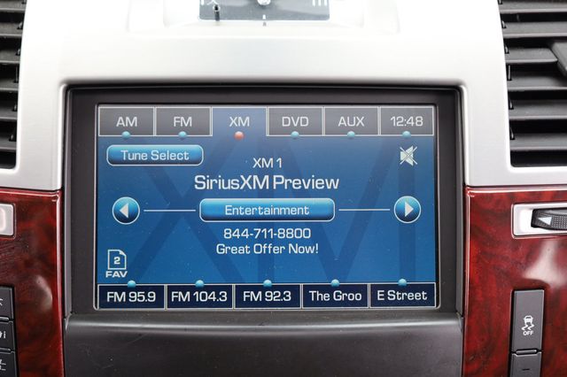 2012 Cadillac Escalade AWD 4dr Luxury - 22969116 - 37