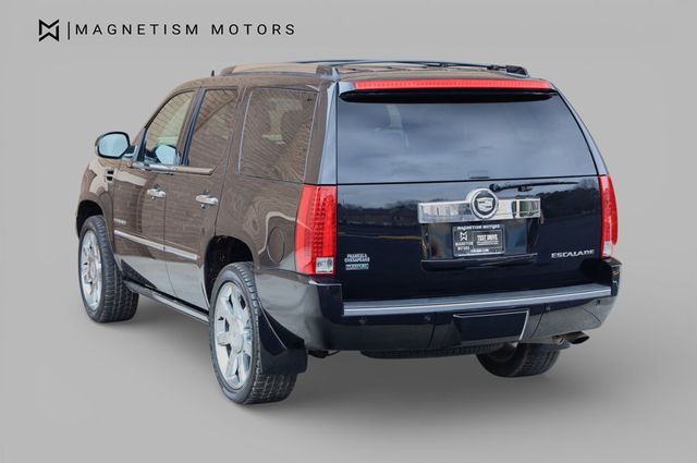 2012 Cadillac Escalade AWD 4dr Luxury - 22969116 - 8