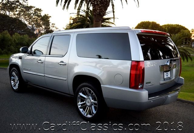 2012 Cadillac Escalade ESV AWD 4dr Platinum Edition - 17450924 - 27
