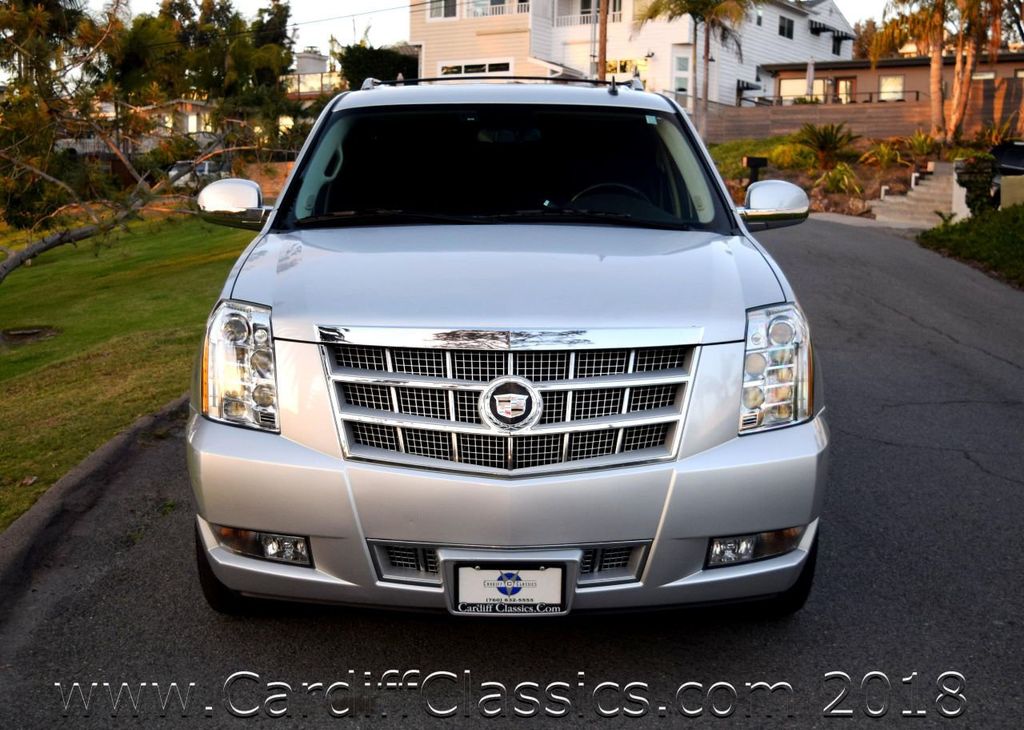 2012 Cadillac Escalade ESV AWD 4dr Platinum Edition - 17450924 - 36