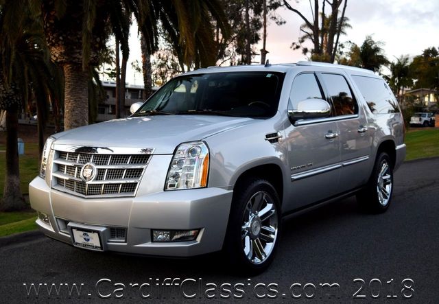 2012 Cadillac Escalade ESV AWD 4dr Platinum Edition - 17450924 - 46