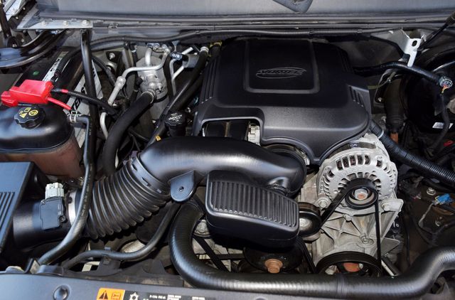 2012 Cadillac Escalade ESV AWD 4dr Platinum Edition - 17450924 - 49