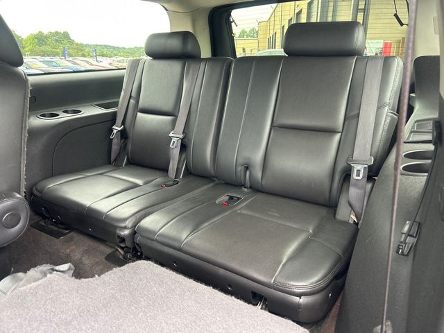 2012 Cadillac Escalade ESV AWD 4dr Premium - 23072796 - 6