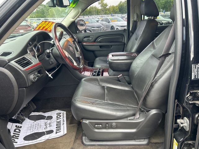 2012 Cadillac Escalade ESV AWD 4dr Premium - 23072796 - 8