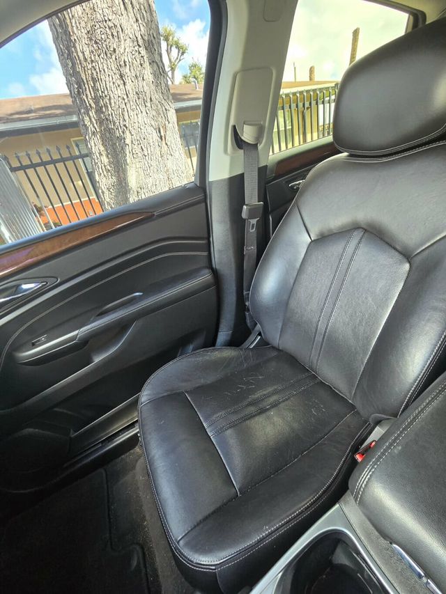 2012 Cadillac SRX FWD 4dr Luxury Collection - 22994432 - 8