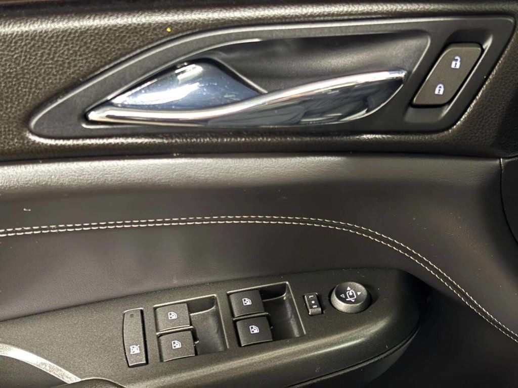 2012 Cadillac SRX FWD 4dr Luxury Collection - 23029817 - 28
