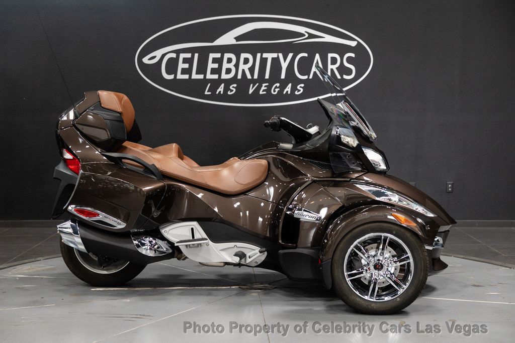 2012 Can-Am Spyder Roadster RT Limited 5 speed w/reverse - 22214947 - 2