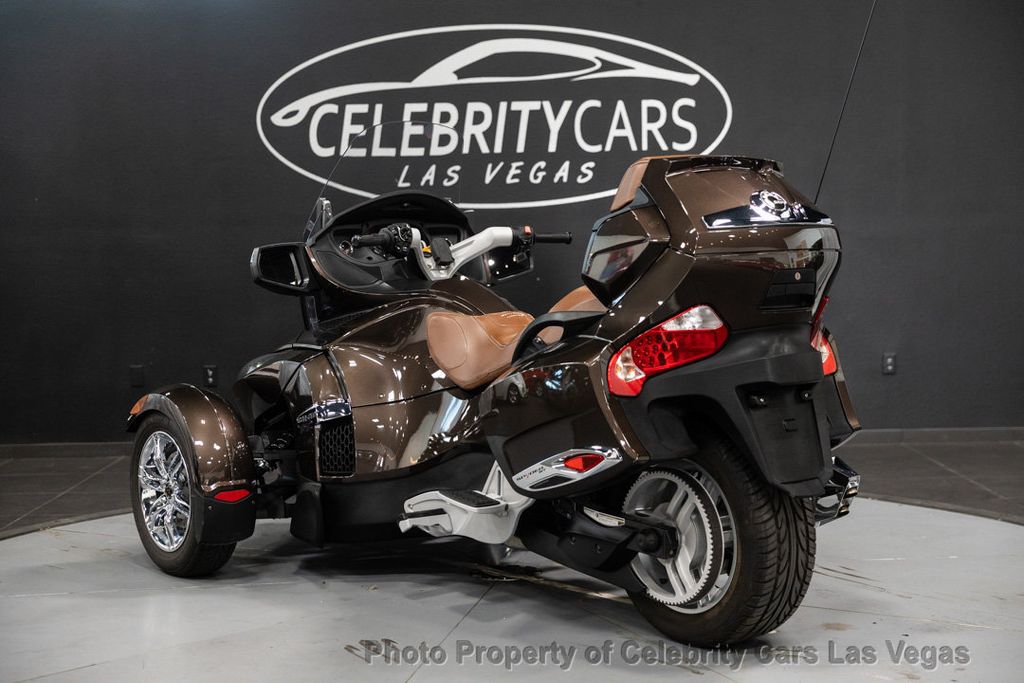 2012 Can-Am Spyder Roadster RT Limited 5 speed w/reverse - 22214947 - 6