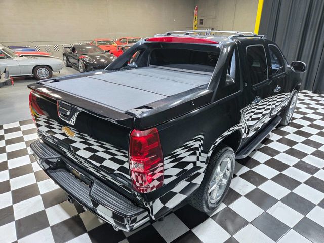 2012 Chevrolet Avalanche 2WD Crew Cab LT - 22985876 - 14