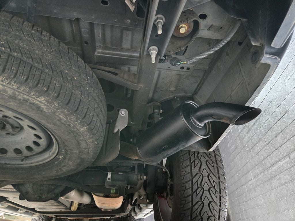 2012 Chevrolet Avalanche 2WD Crew Cab LT - 22985876 - 15