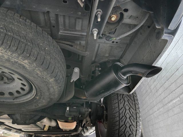 2012 Chevrolet Avalanche 2WD Crew Cab LT - 22985876 - 15