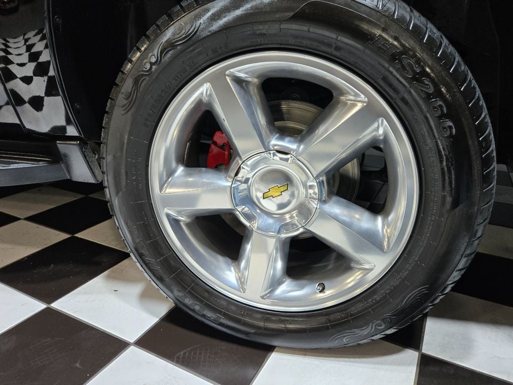 2012 Chevrolet Avalanche 2WD Crew Cab LT - 22985876 - 25