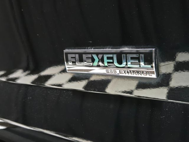 2012 Chevrolet Avalanche 2WD Crew Cab LT - 22985876 - 38