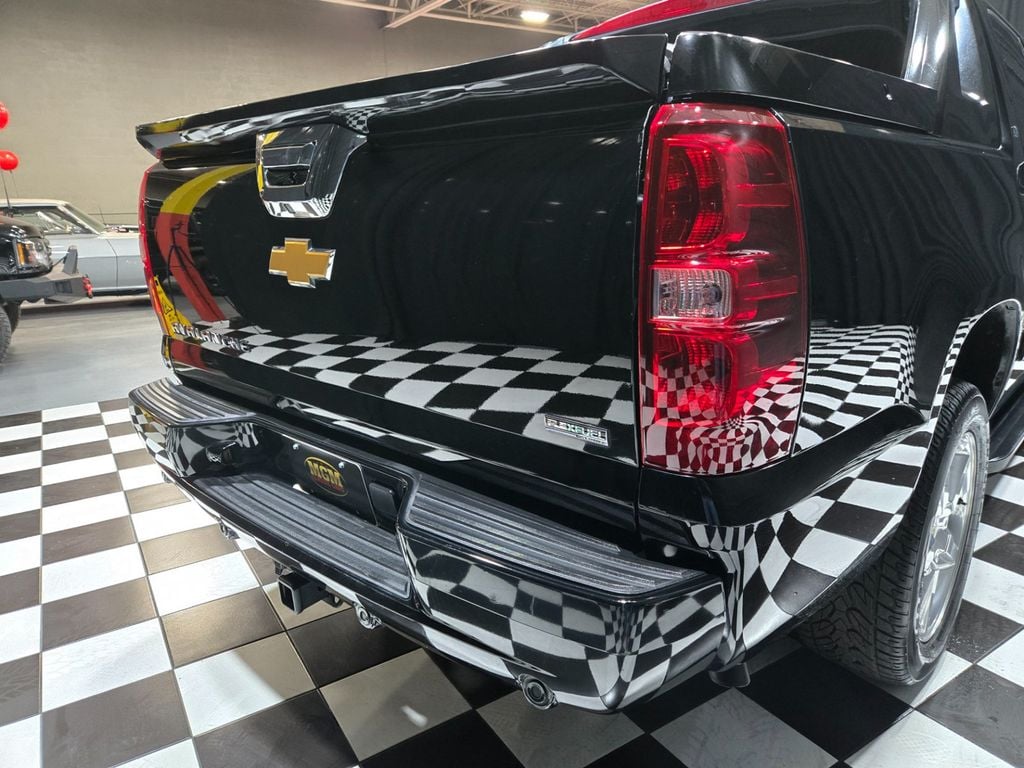2012 Chevrolet Avalanche 2WD Crew Cab LT - 22985876 - 41