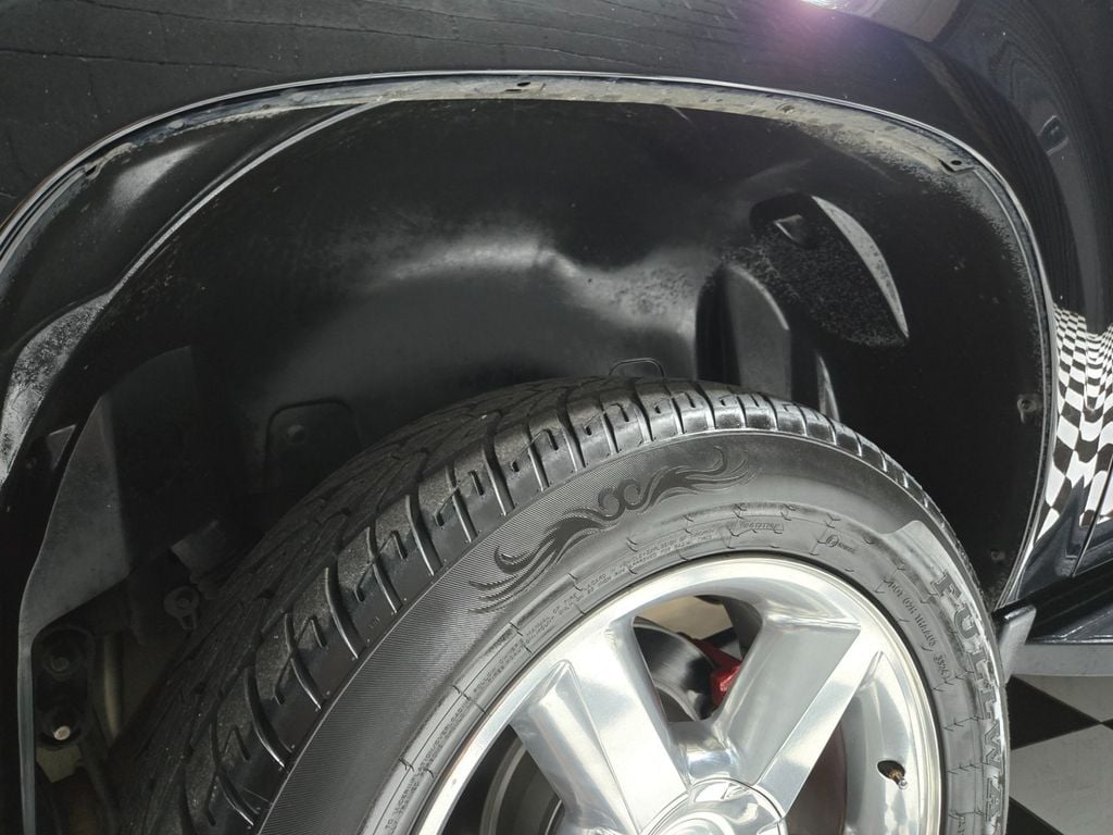 2012 Chevrolet Avalanche 2WD Crew Cab LT - 22985876 - 43