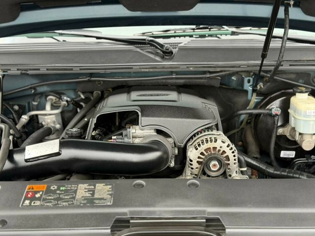 2012 Chevrolet Avalanche 4WD Crew Cab LT - 23005116 - 10