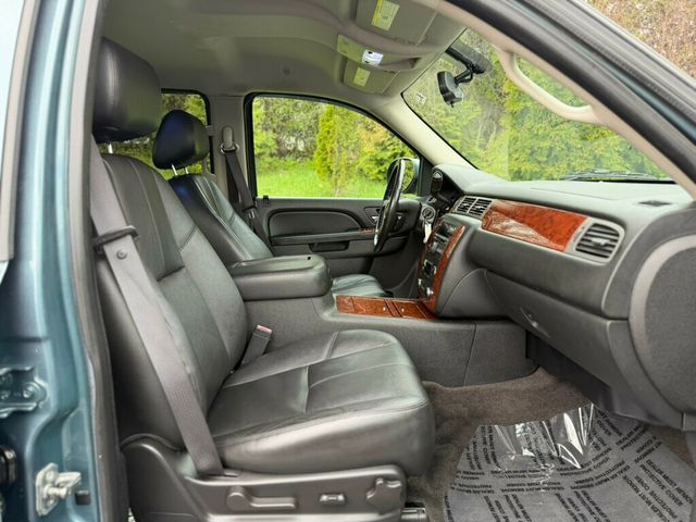 2012 Chevrolet Avalanche 4WD Crew Cab LT - 23005116 - 22