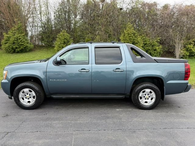 2012 Chevrolet Avalanche 4WD Crew Cab LT - 23005116 - 2
