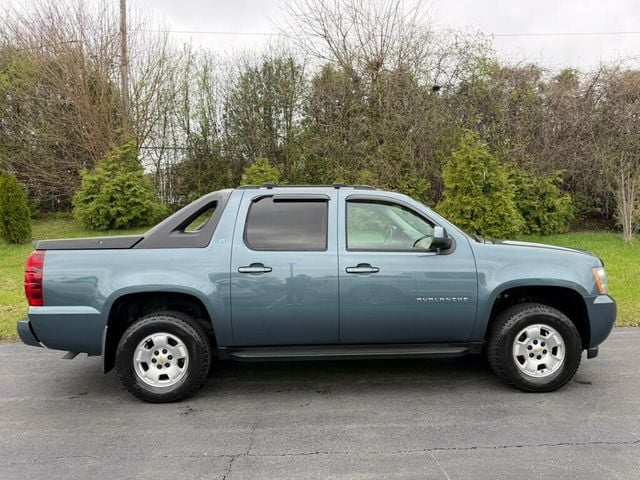 2012 Chevrolet Avalanche 4WD Crew Cab LT - 23005116 - 7