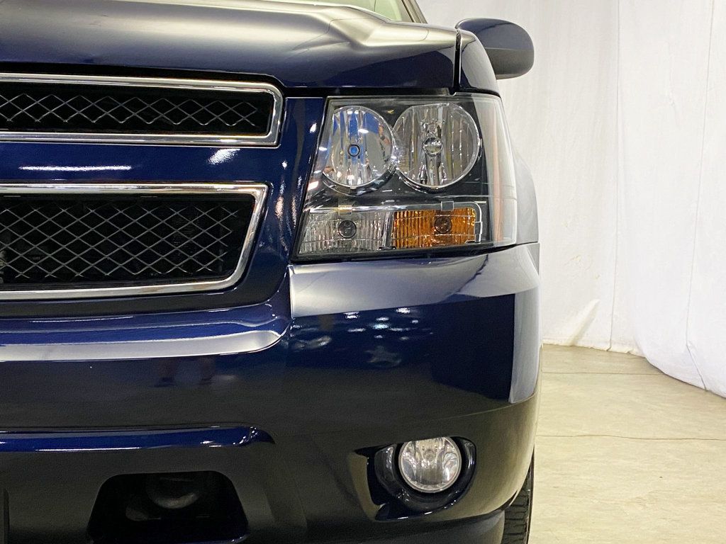 2012 Chevrolet Avalanche 4WD Crew Cab LT - 22909666 - 13