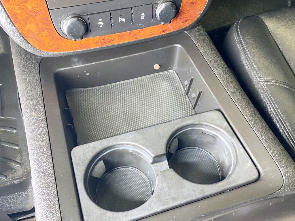 2012 Chevrolet Avalanche 4WD Crew Cab LT - 22909666 - 30