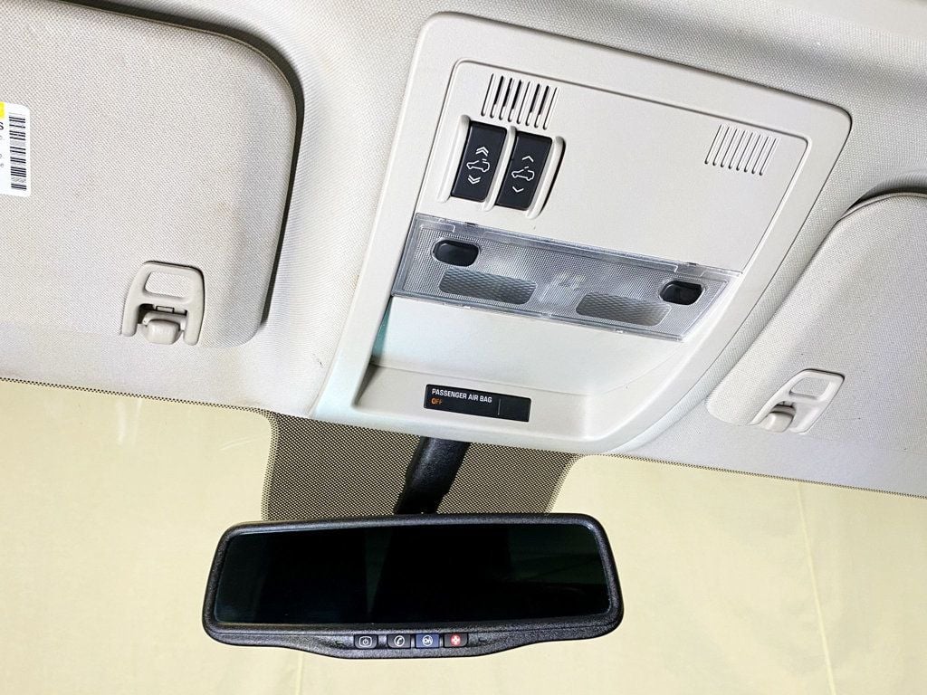 2012 Chevrolet Avalanche 4WD Crew Cab LT - 22909666 - 31