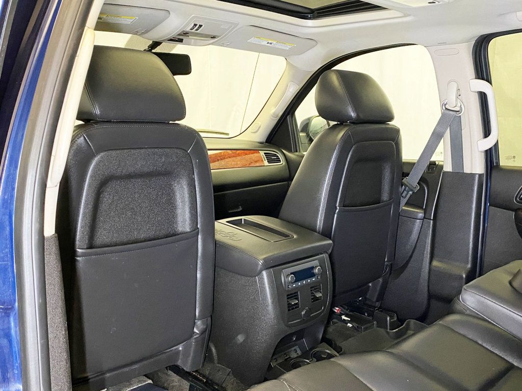 2012 Chevrolet Avalanche 4WD Crew Cab LT - 22909666 - 43