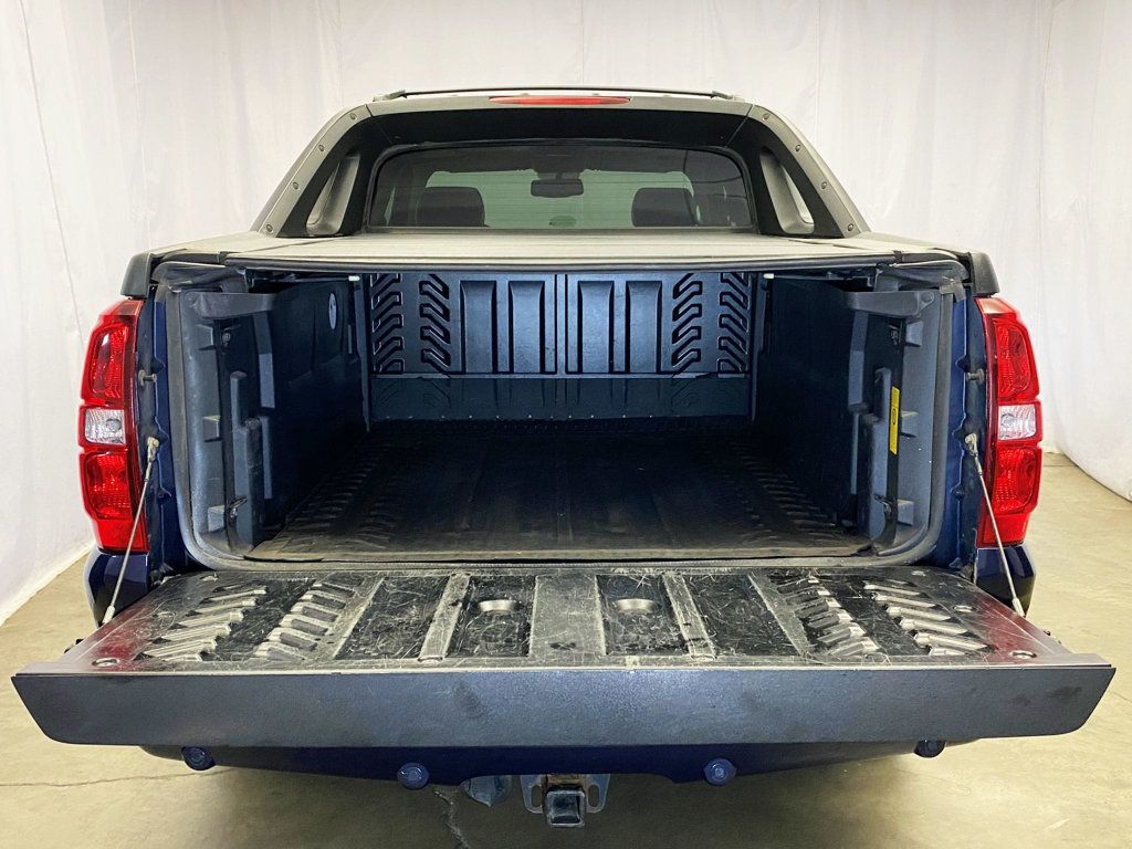 2012 Chevrolet Avalanche 4WD Crew Cab LT - 22909666 - 47