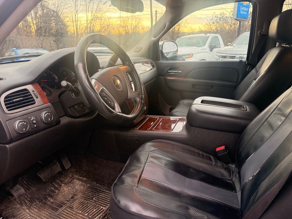 2012 Chevrolet Avalanche 4WD Crew Cab LTZ - 22971952 - 18