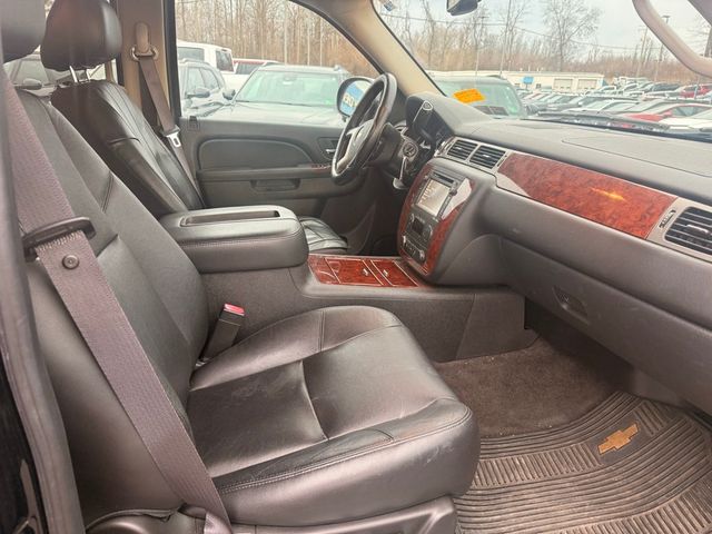 2012 Chevrolet Avalanche 4WD Crew Cab LTZ - 22971952 - 19