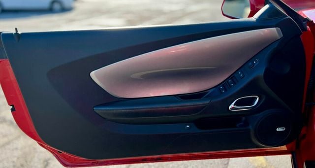 2012 Chevrolet Camaro 2dr Convertible 1LT - 22940926 - 8