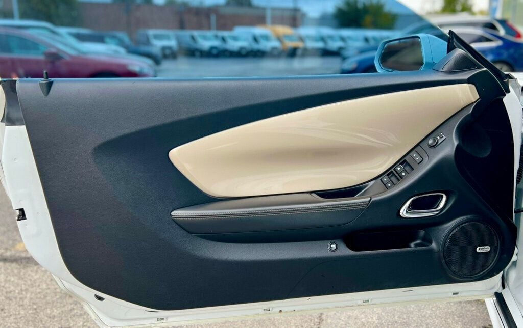 2012 Chevrolet Camaro 2dr Convertible 2SS - 22924953 - 10