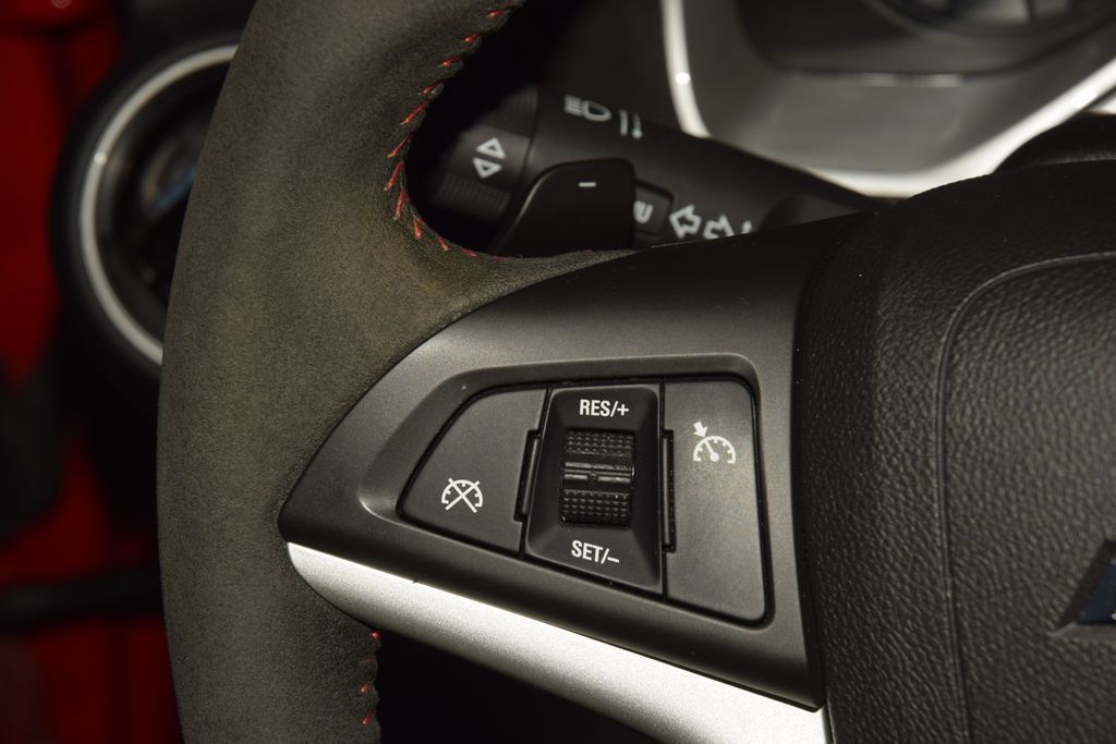 2012 Chevrolet Camaro 2dr Coupe ZL1 - 23033542 - 38
