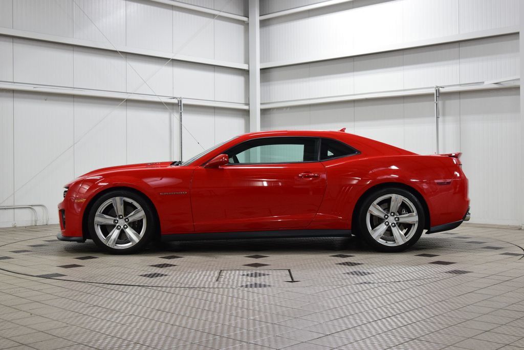 2012 Chevrolet Camaro 2dr Coupe ZL1 - 23033542 - 3
