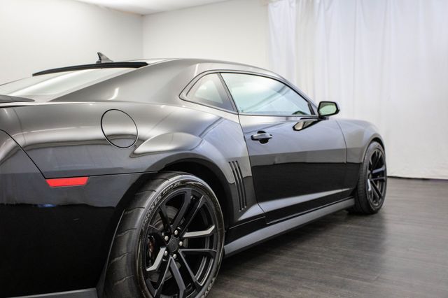 2012 Chevrolet Camaro 2dr Coupe ZL1 - 22958415 - 28