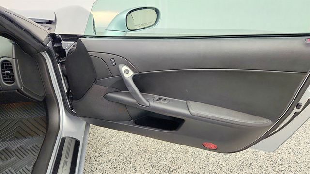 2012 Chevrolet Corvette 2dr Coupe w/1LT & Upgraded Chrome Aluminum Wheels - 23020120 - 22