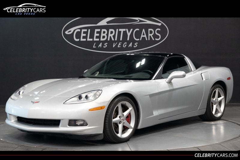 2012 Chevrolet Corvette 3LT, transparent roof,19" wheels, Leather, auto, Clean Carfax  - 22760745 - 0