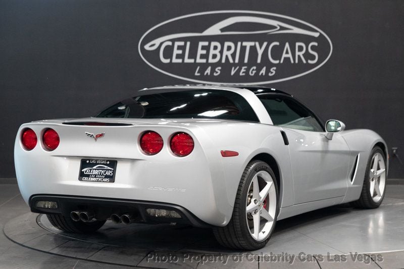 2012 Chevrolet Corvette 3LT, transparent roof,19" wheels, Leather, auto, Clean Carfax  - 22760745 - 2