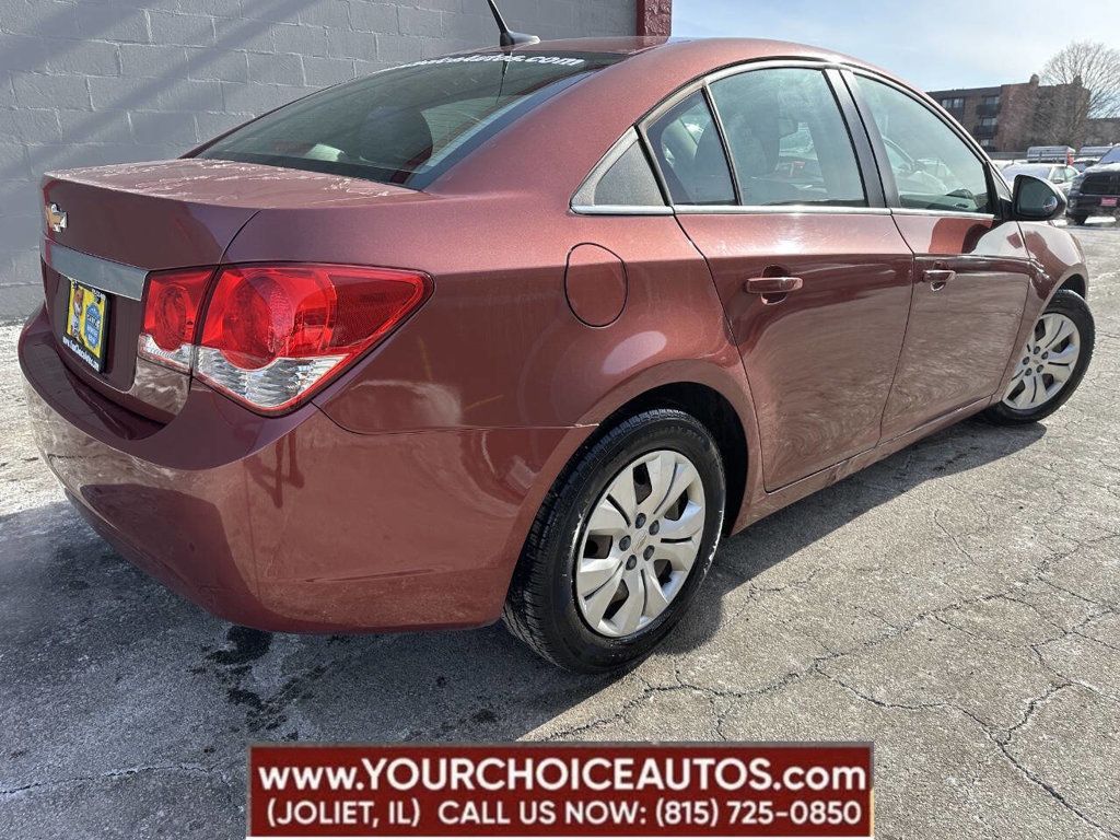 2012 Chevrolet CRUZE 4dr Sedan LS - 22758095 - 4