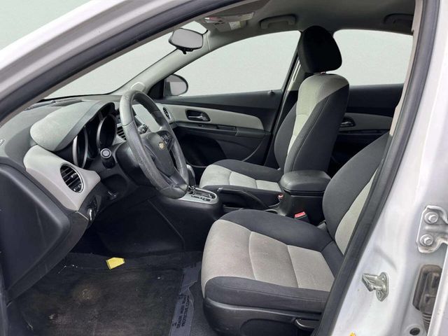 2012 Chevrolet CRUZE 4dr Sedan LS - 22958728 - 14