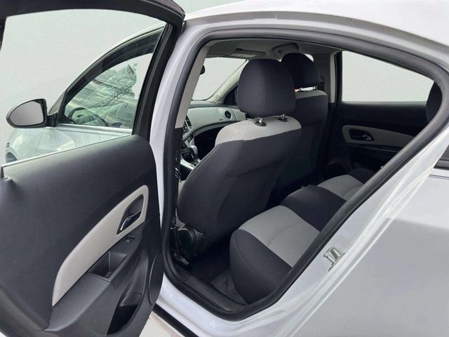 2012 Chevrolet CRUZE 4dr Sedan LS - 22958728 - 15