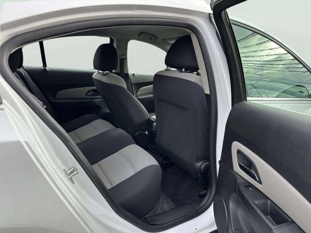 2012 Chevrolet CRUZE 4dr Sedan LS - 22958728 - 17
