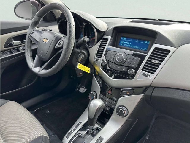 2012 Chevrolet CRUZE 4dr Sedan LS - 22958728 - 21