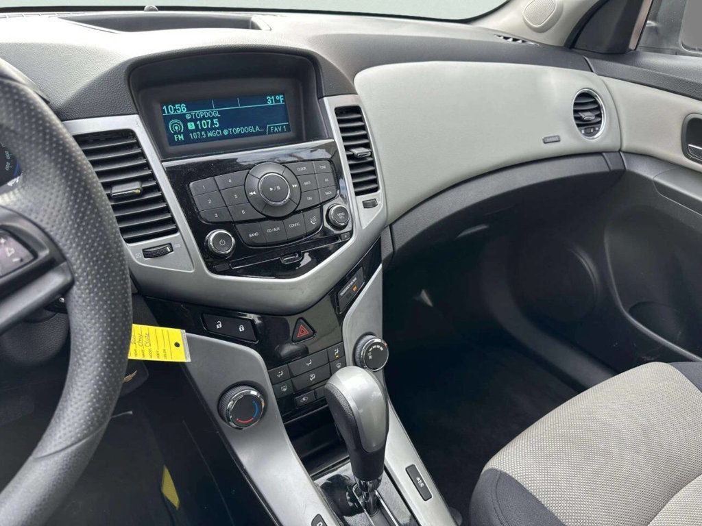 2012 Chevrolet CRUZE 4dr Sedan LS - 23028450 - 26