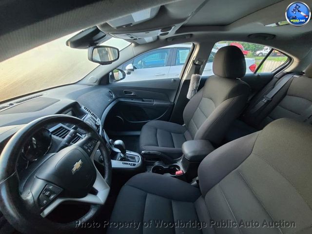 2012 Chevrolet CRUZE 4dr Sedan LT w/1LT - 23064054 - 7